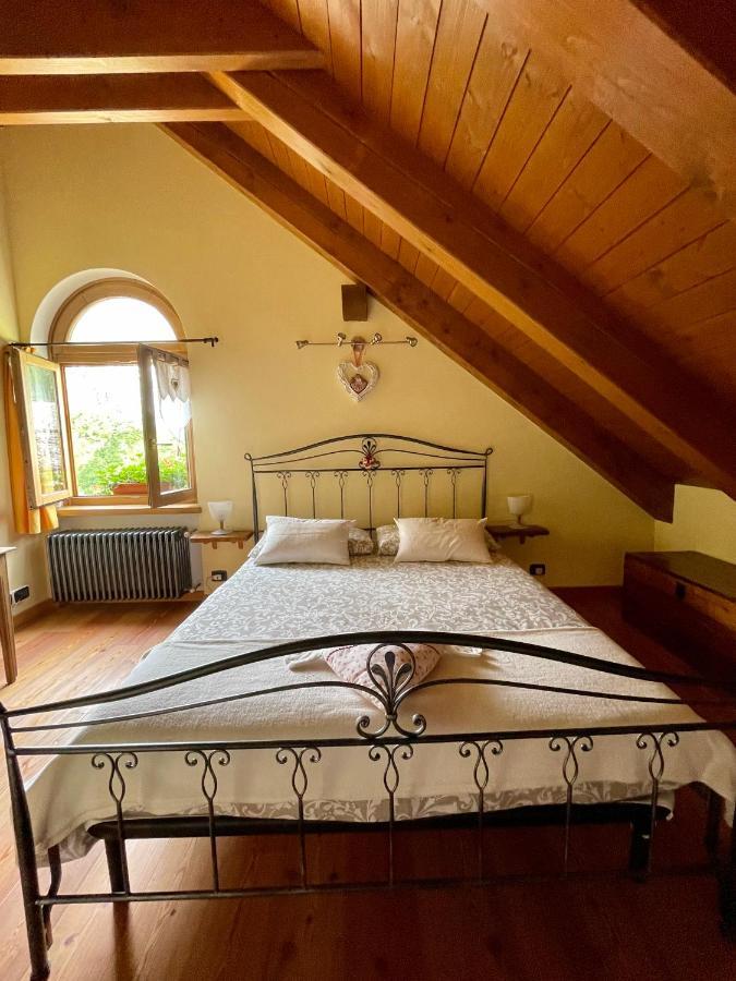 Casa Brencio Bed & Breakfast Masera Bagian luar foto